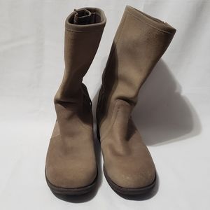 Ugg boots with side green snake skin